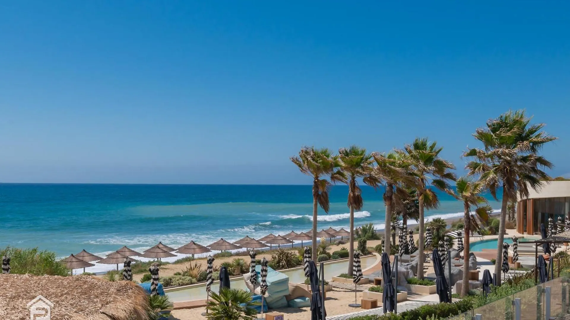 Edge Luxury Beachfront 3Br, 3 Pools, Spa, Gym Estepona