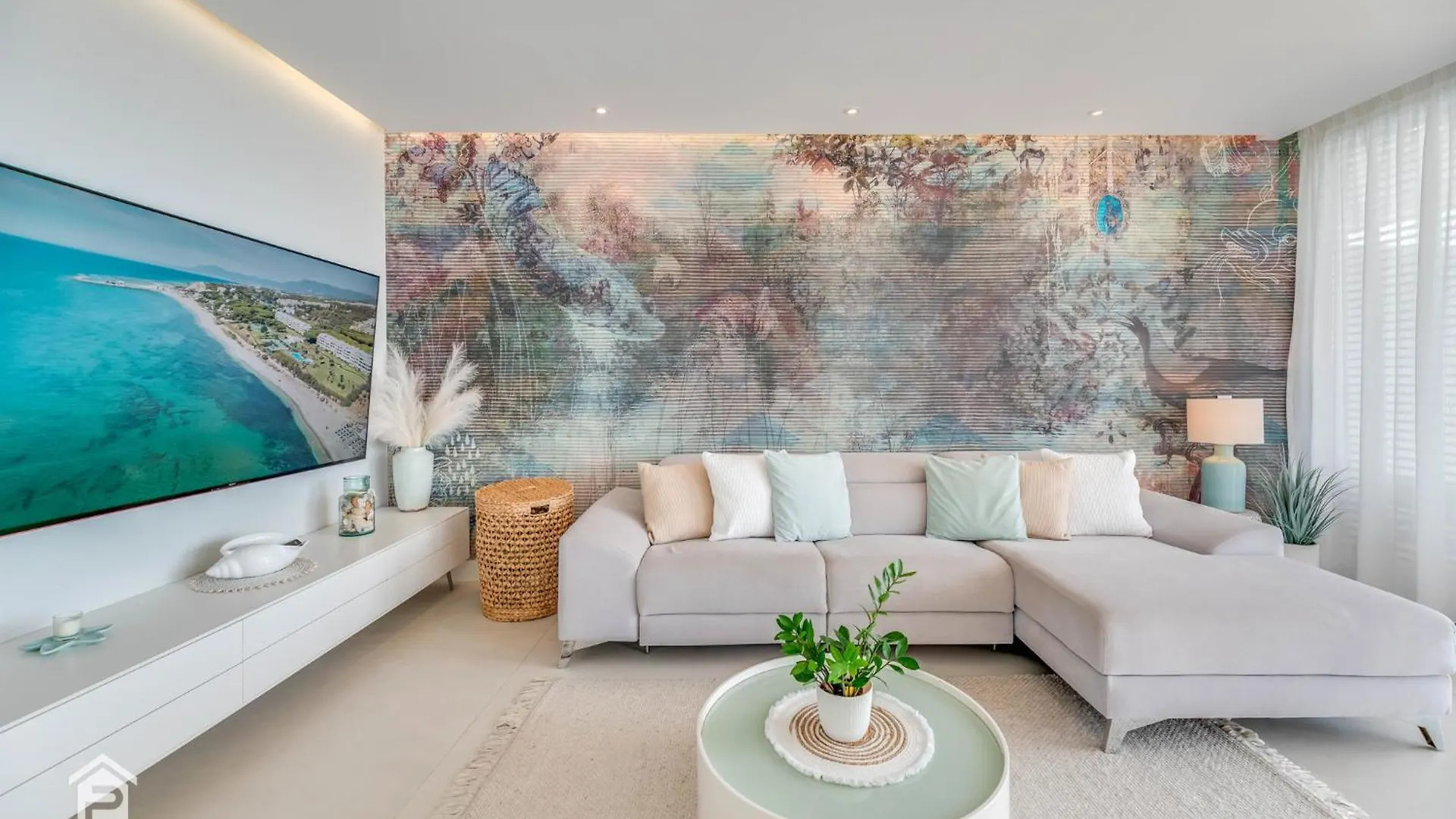 Edge Luxury Beachfront 3Br, 3 Pools, Spa, Gym Estepona Apartment