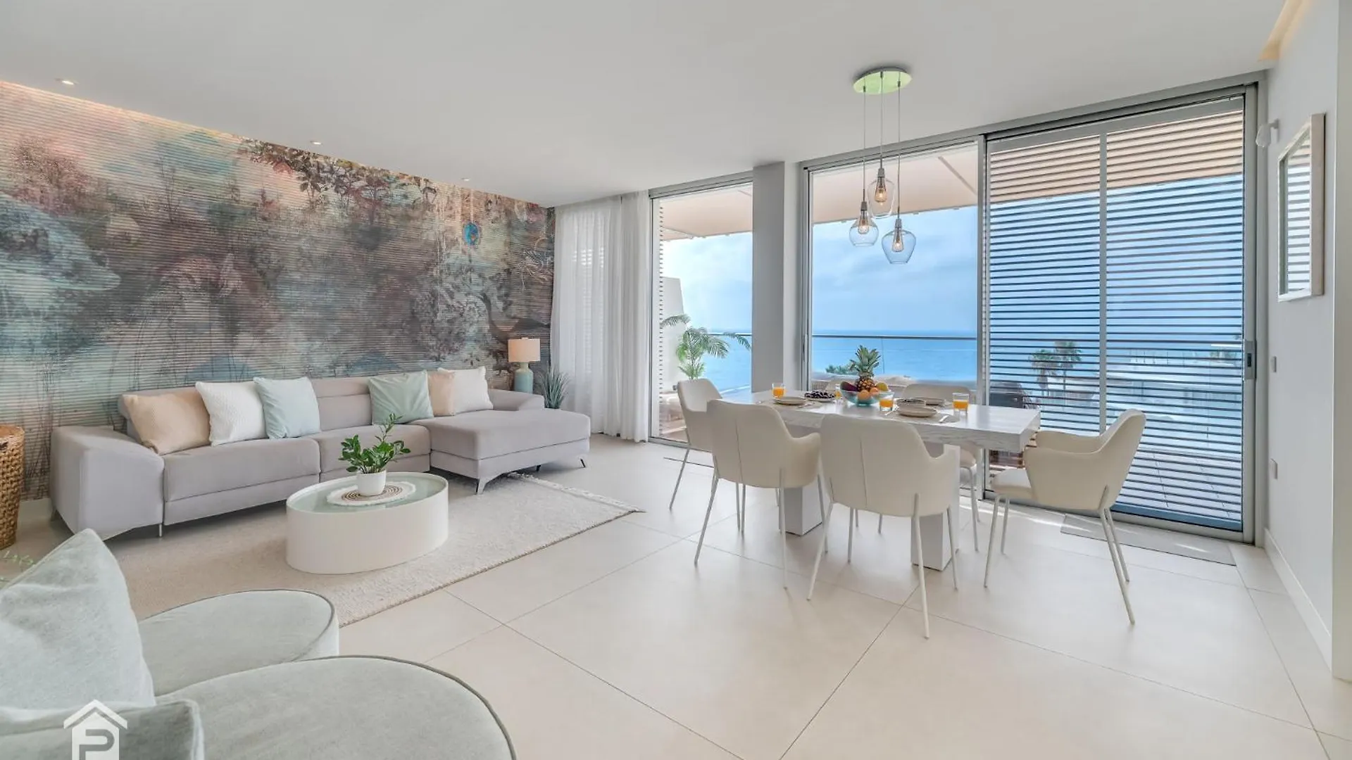 Edge Luxury Beachfront 3Br, 3 Pools, Spa, Gym Estepona